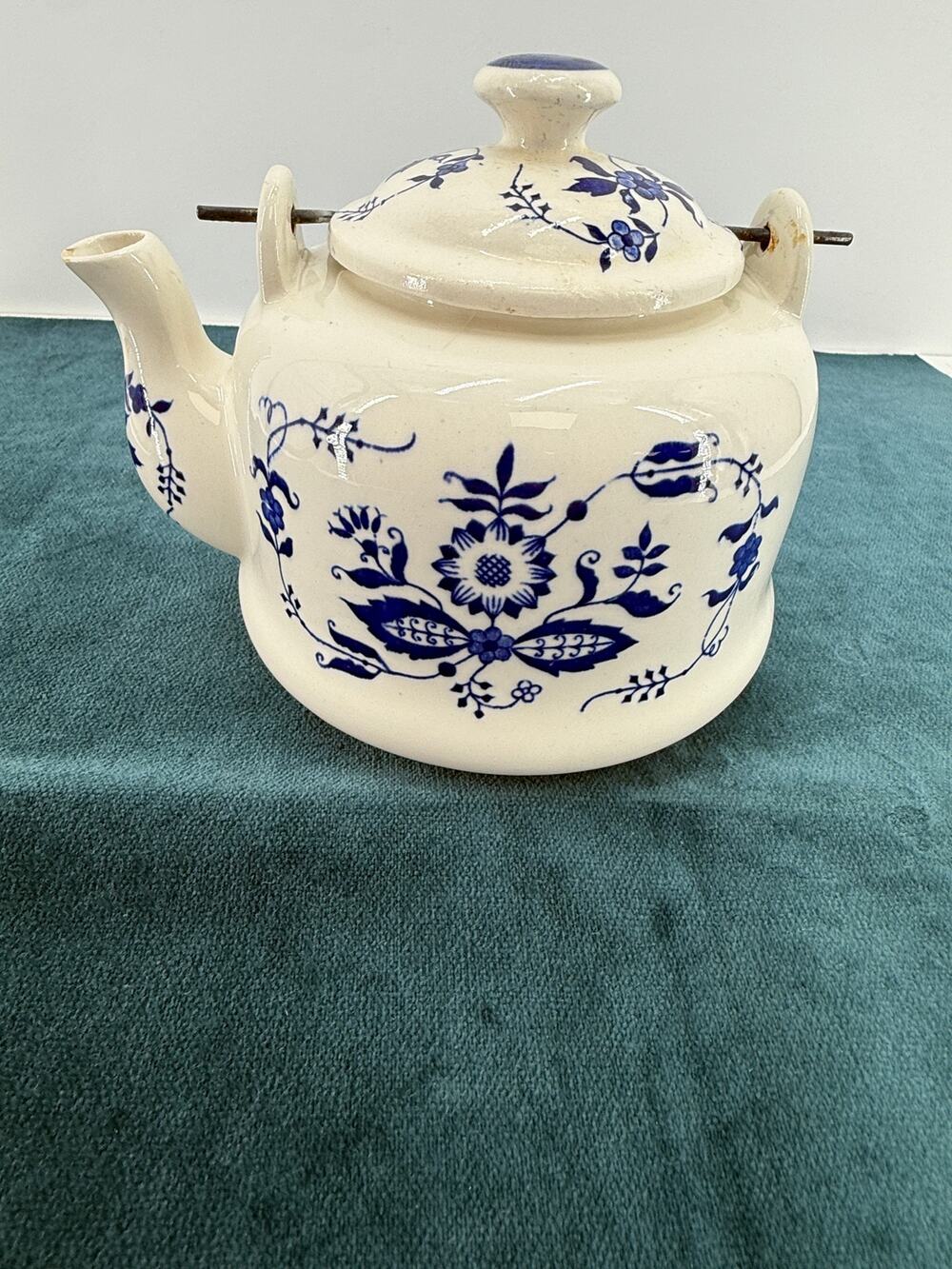 Blue Onion Floral Ceramic Tea Kettle Vintage Japan Farmhouse Cottage Teapot 9x7